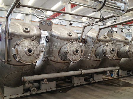 毛毛蟲(chóng)內(nèi)走布高溫高壓染色機(jī)